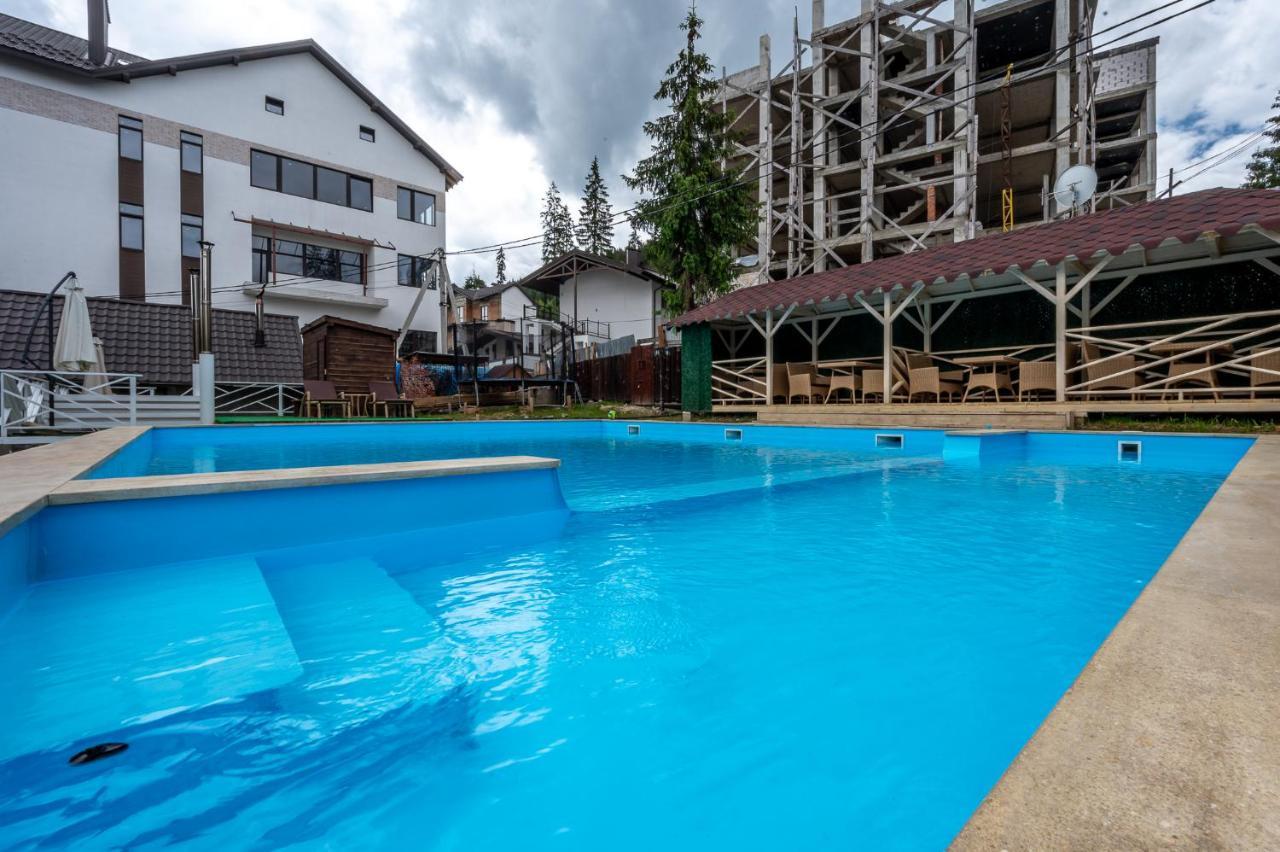 Марина Hotel Bukovel Exterior photo