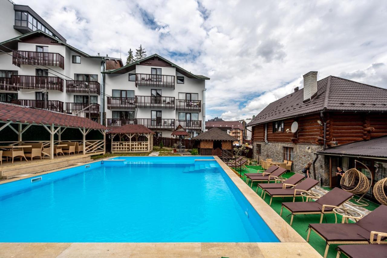 Марина Hotel Bukovel Exterior photo