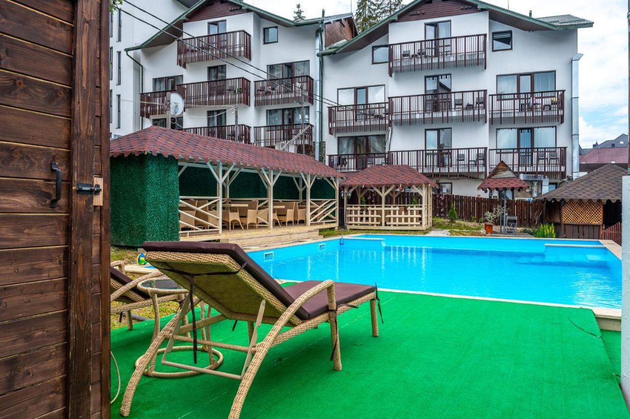 Марина Hotel Bukovel Exterior photo